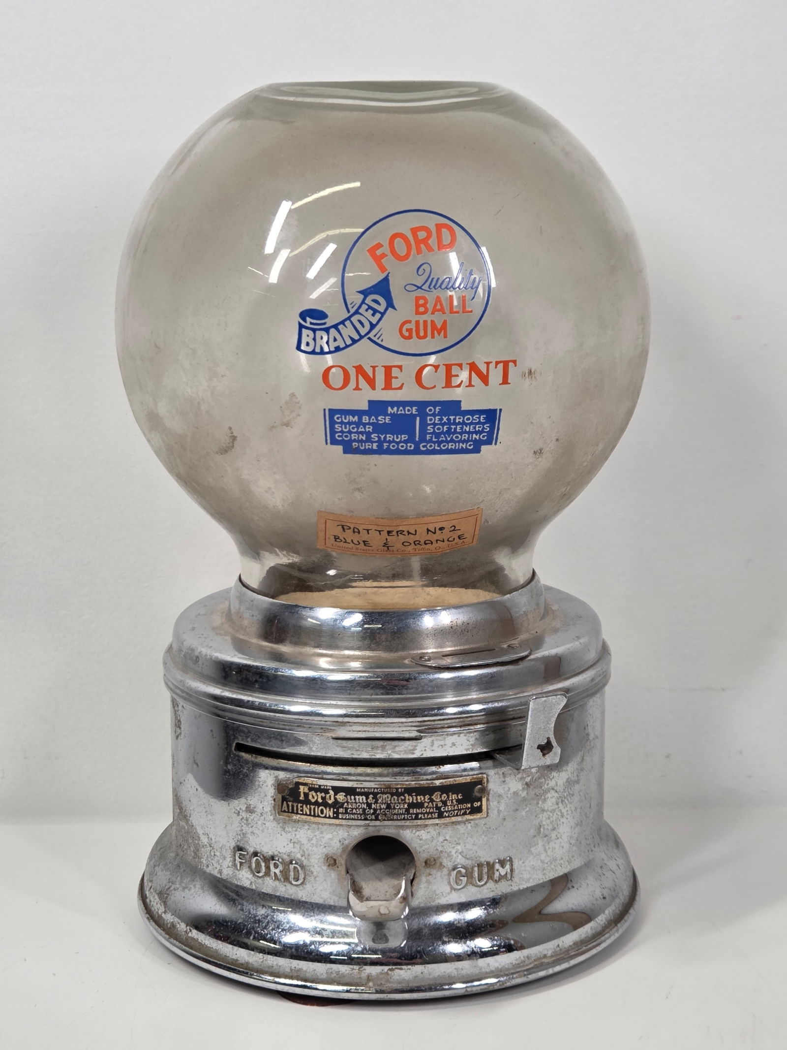 VINTAGE FORD GUM & MACHINE CO. ONE CENT BALL GUM MACHINE: REMAINS IN FAIR TO GOOD CONDITION, SHOWING TYPICAL USAGE WEAR.