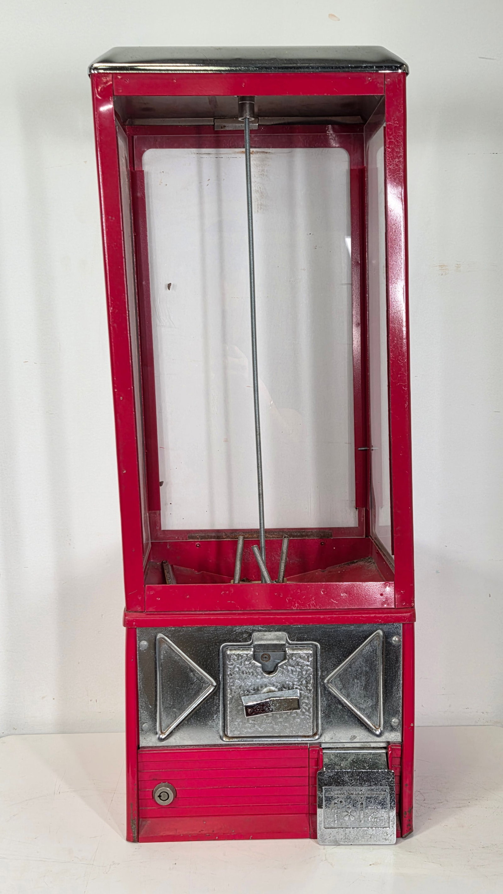 VINTAGE GUMBALL VENDING MACHINE - PARTS (1 of 5)