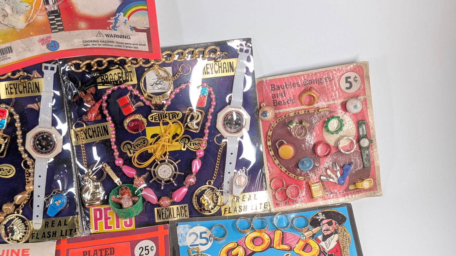 VARIOUS GUMBALL VENDING MACHINE INSERTS - 6