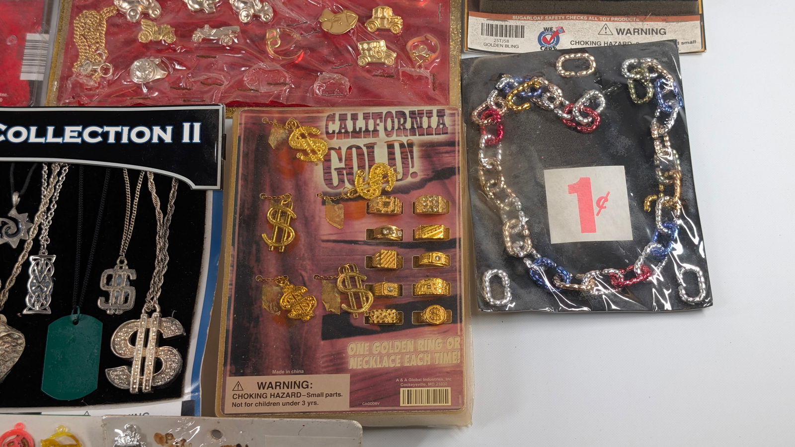 VARIOUS GUMBALL VENDING MACHINE INSERTS - 4