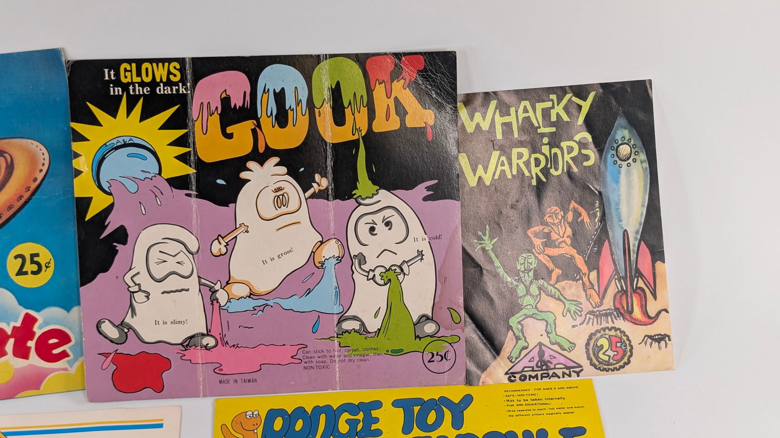 VARIOUS VENDING MACHINE DISPLAY INSERTS - 5