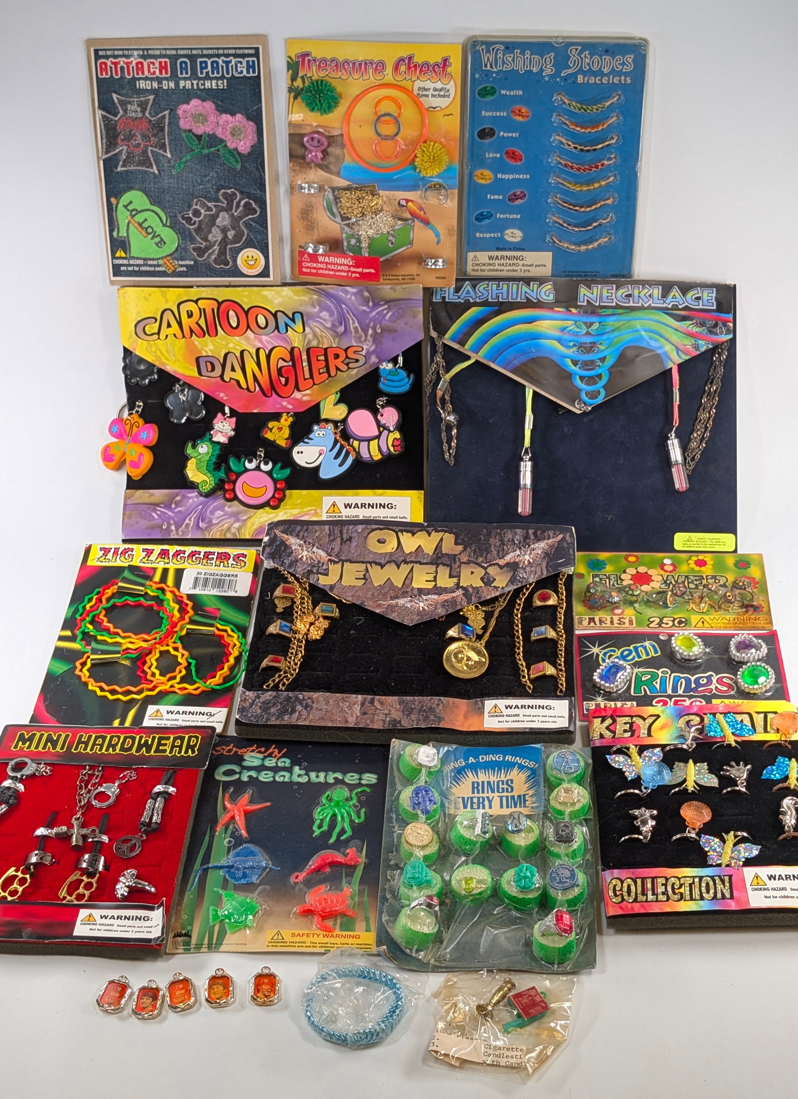 VARIOUS GUMBALL VENDING MACHINE WINDOW DISPLAYS: ALL REMAIN IN GOOD CONDITION, SHOWING SOME TYPICAL WEAR. INCLUDES 5 VINTAGE BEATLES CHARMS.