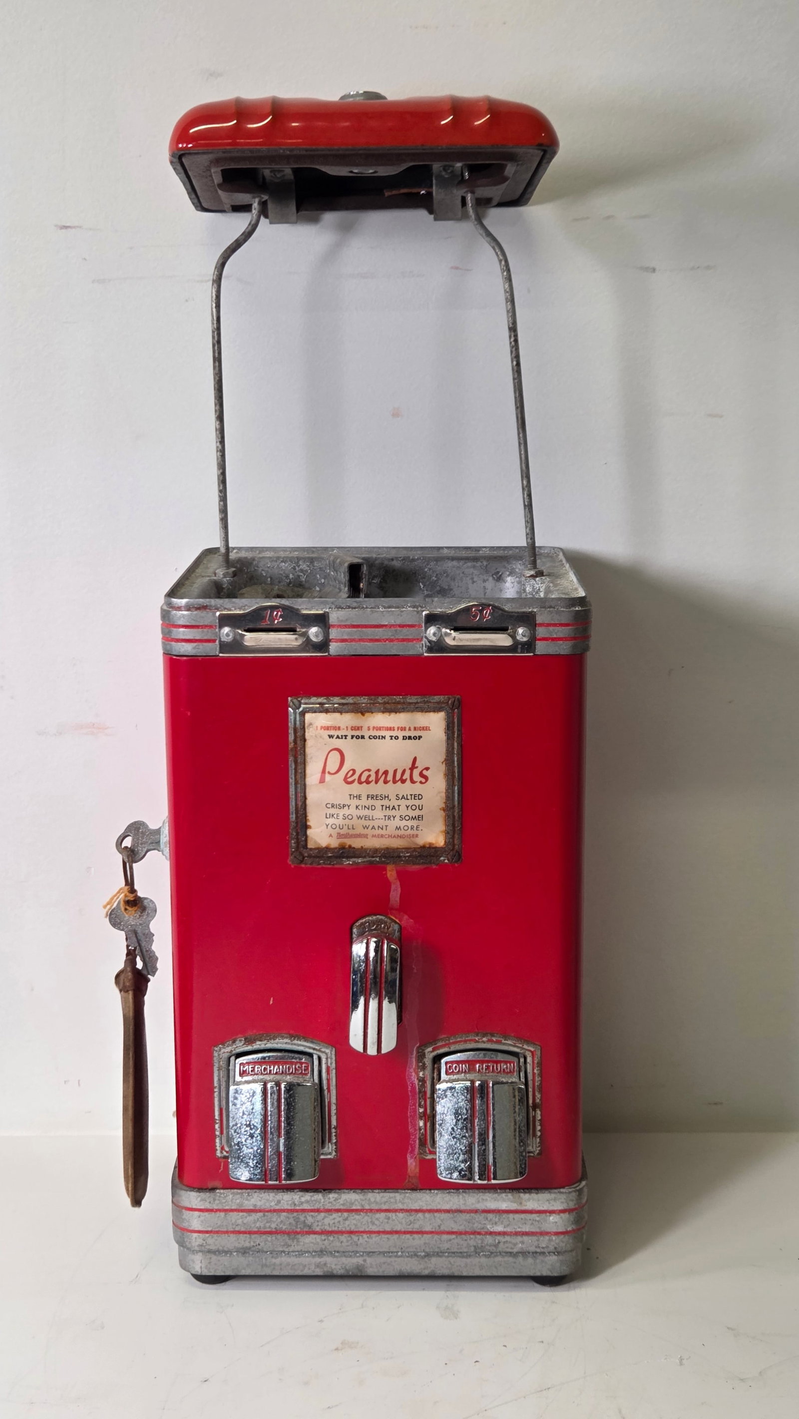 NORTHWESTERN 1 & 5 CENT PEANUT MACHINE - PARTS: REMAINS IN FAIR TO GOOD CONDITION, SHOWING USAGE WEAR THROUGHOUT. SOME OF THE CHROME FINISH PARTS ARE RUSTY. MISSING GLASS.