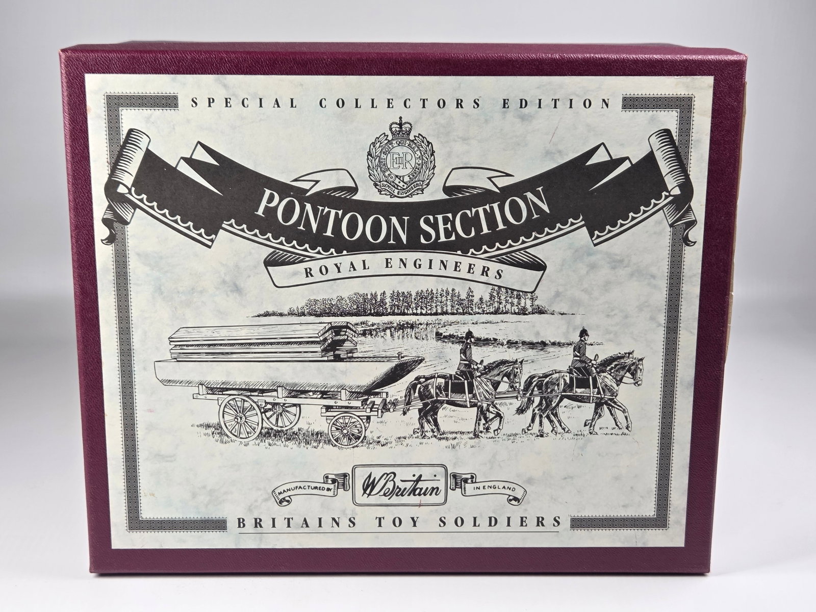 BRITAIN 5962 ROYAL ENGINEERS PONTOON SECTION: SET REMAINS IN EXCELLENT CONDITION IN BOX.