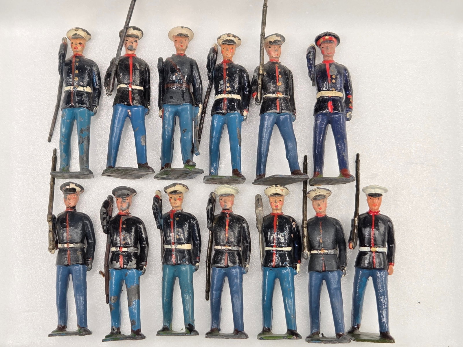 13) VINTAGE BRITAIN US MARINES (1 of 6)