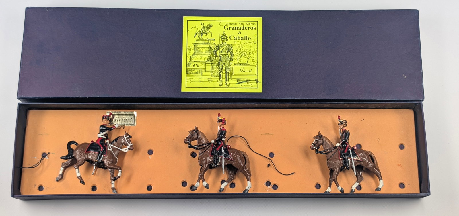 3) HIRIART ARGENTINE INFANTRY SOLDIERS: ALL REMAIN IN GOOD CONDITION WITH BOX.