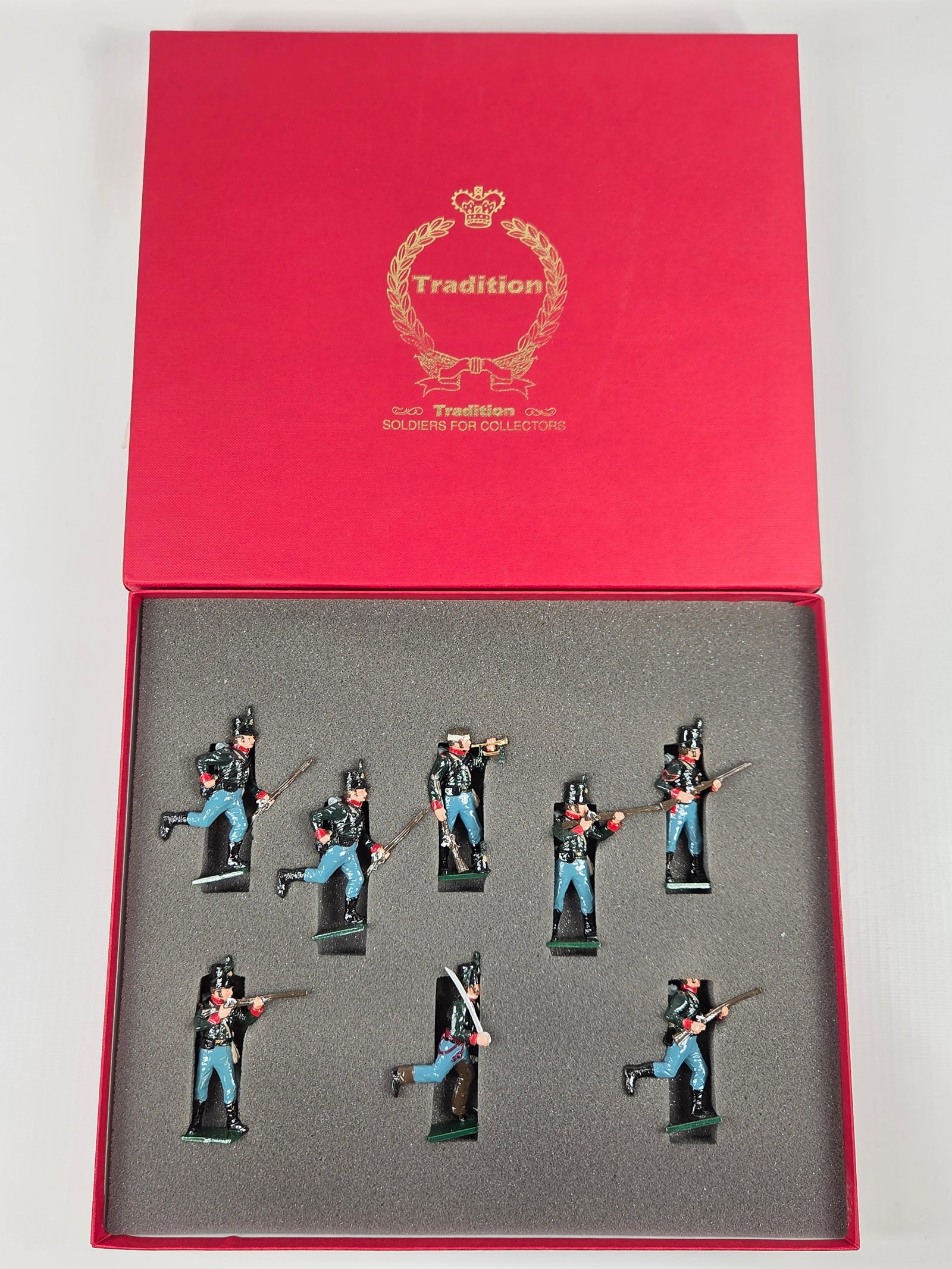 TRADITION SET NO. 753 THE 60TH RIFLES: REMAINS IN VERY GOOD CONDITION WITH BOX.
