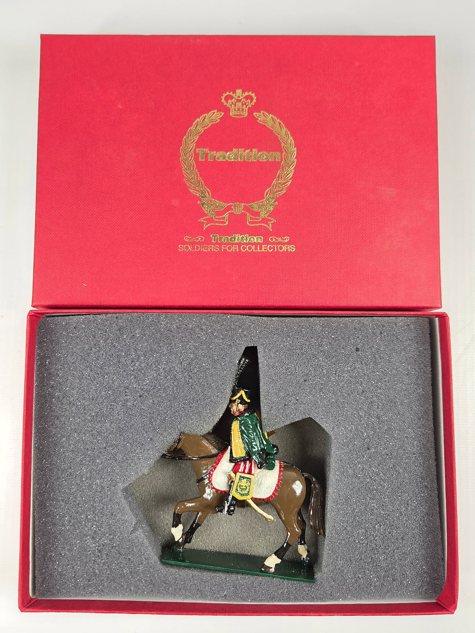 TRADITION SET NO. 757A TROOPER 7TH REGIMENT FRENCH HUSSARS: REMAINS IN VERY GOOD CONDITION WITH BOX.