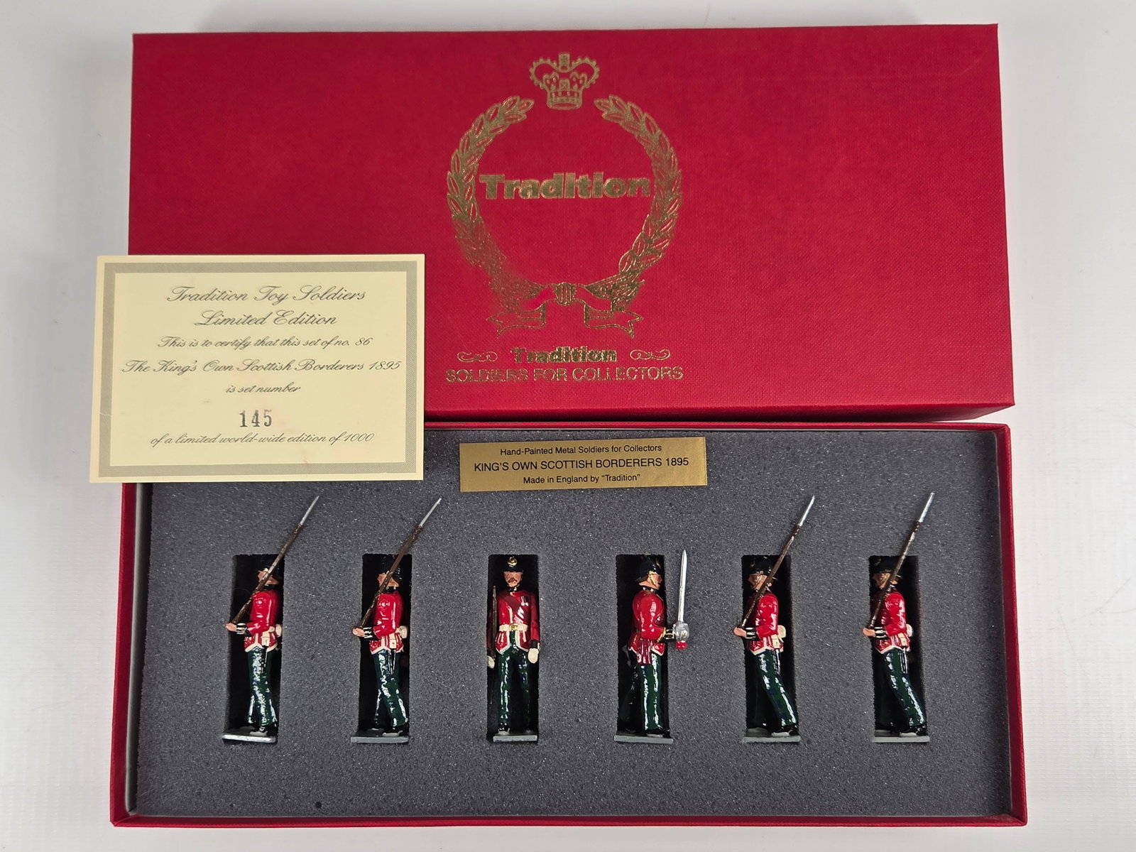 TRADITION SET NO. 86 KING'S OWN SCOTTISH BORDERERS: REMAINS IN VERY GOOD CONDITION WITH BOX.