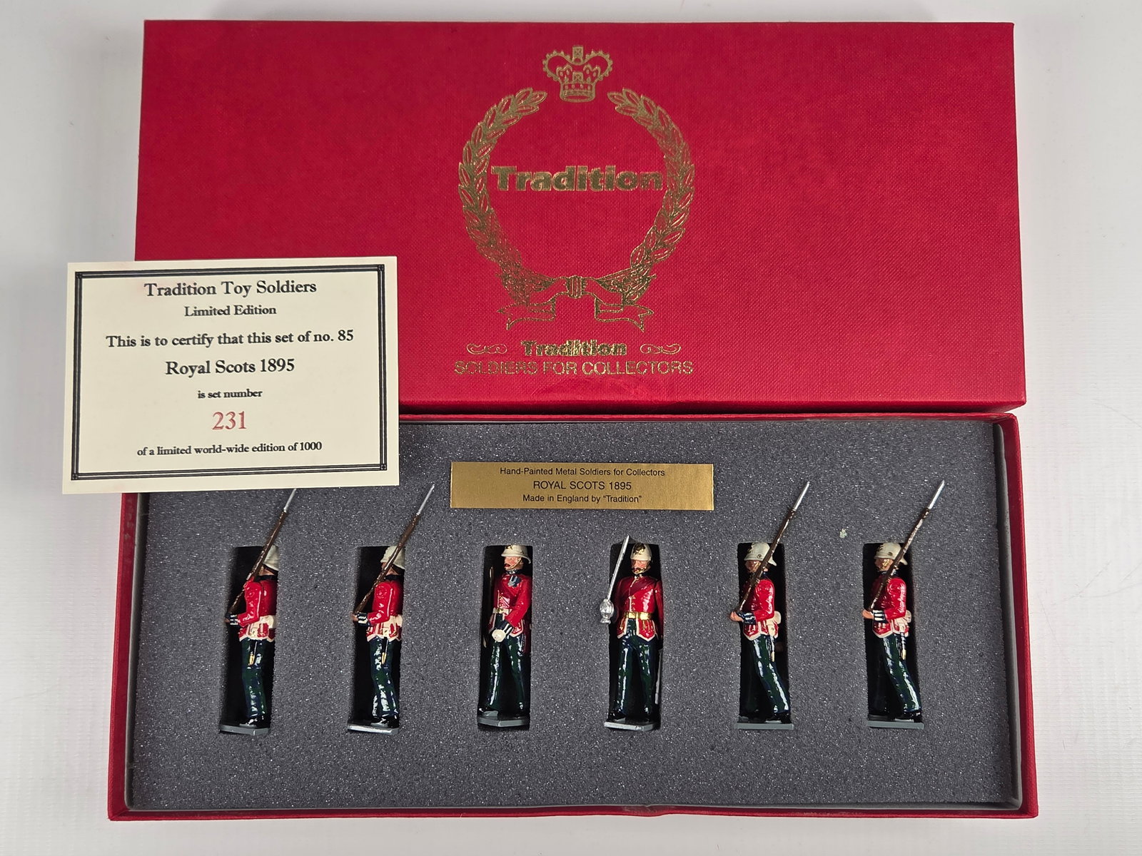 TRADITION SET NO. 85 ROYAL SCOTS 1895: REMAINS IN VERY GOOD CONDITION WITH BOX.