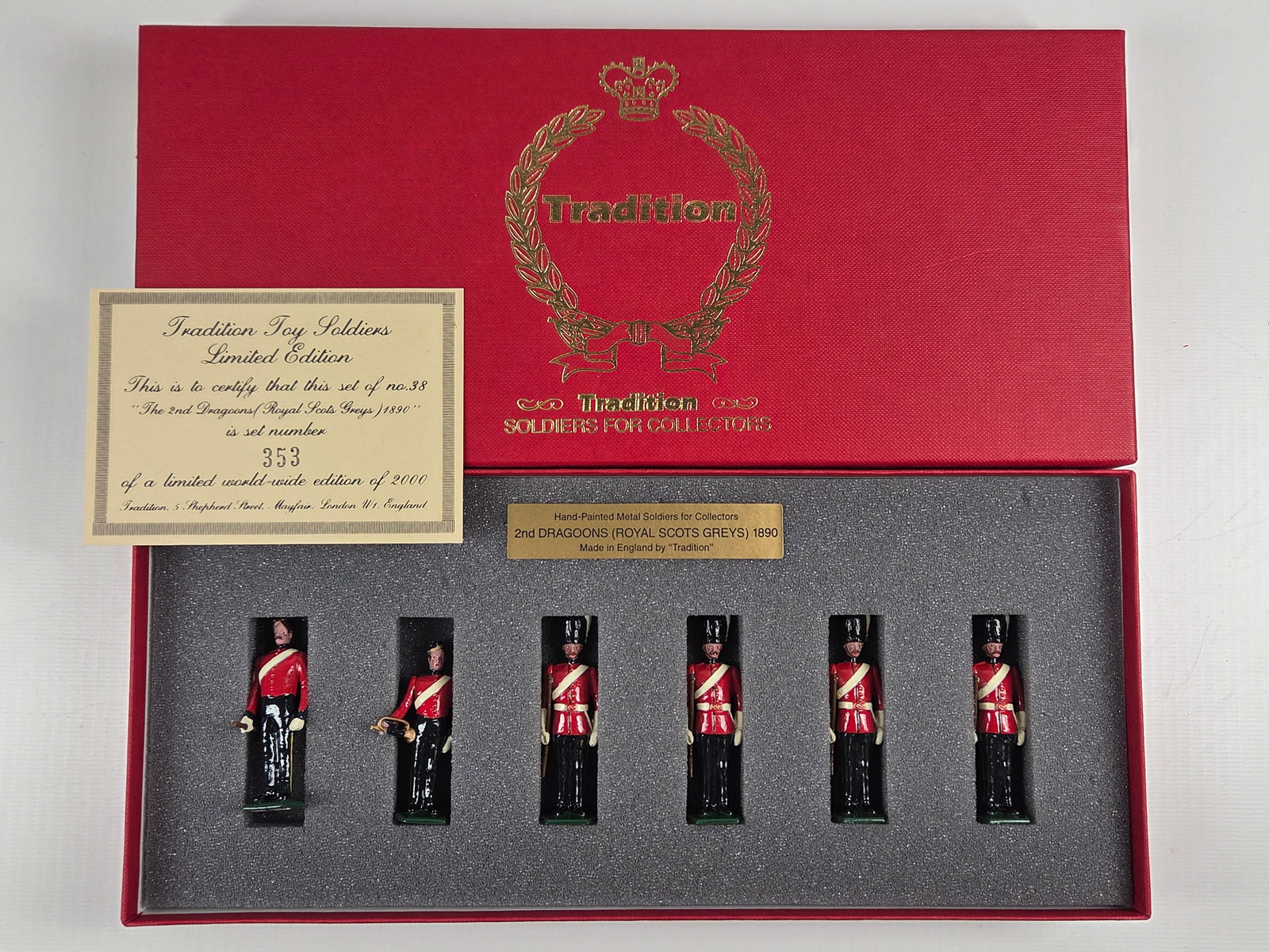 TRADITION SET NO. 38 THE 2ND DRAGOONS ROYAL SCOTS GREYS: REMAINS IN VERY GOOD CONDITION WITH BOX.