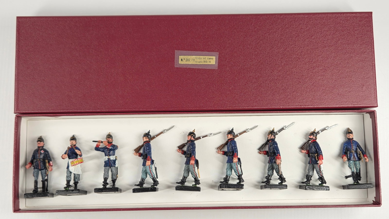 ALYMER IMPERIAL GERMAN INFANTRY SOLDIERS: ALL REMAIN IN GOOD CONDITION WITH CUSTOM BOX.