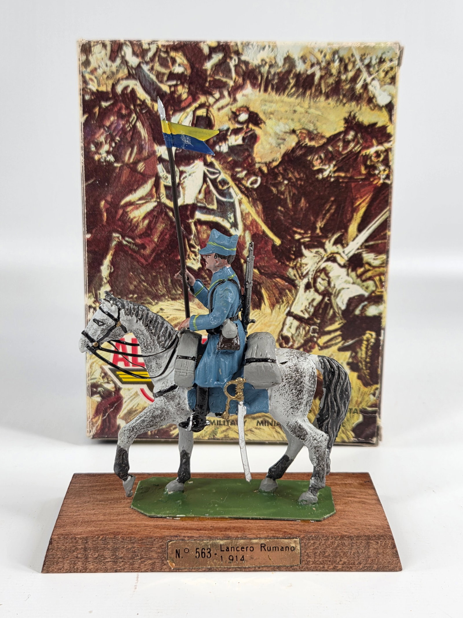 ALYMER HAND PAINTED MOUNTED SOLDIER W/ BOX: REMAINS IN VERY GOOD CONDITION WITH BOX.
