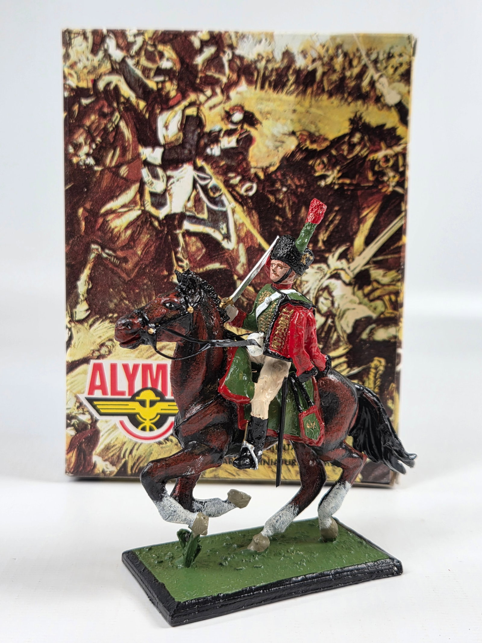 ALYMER HAND PAINTED MOUNTED SOLDIER W/ BOX: REMAINS IN VERY GOOD CONDITION WITH BOX.