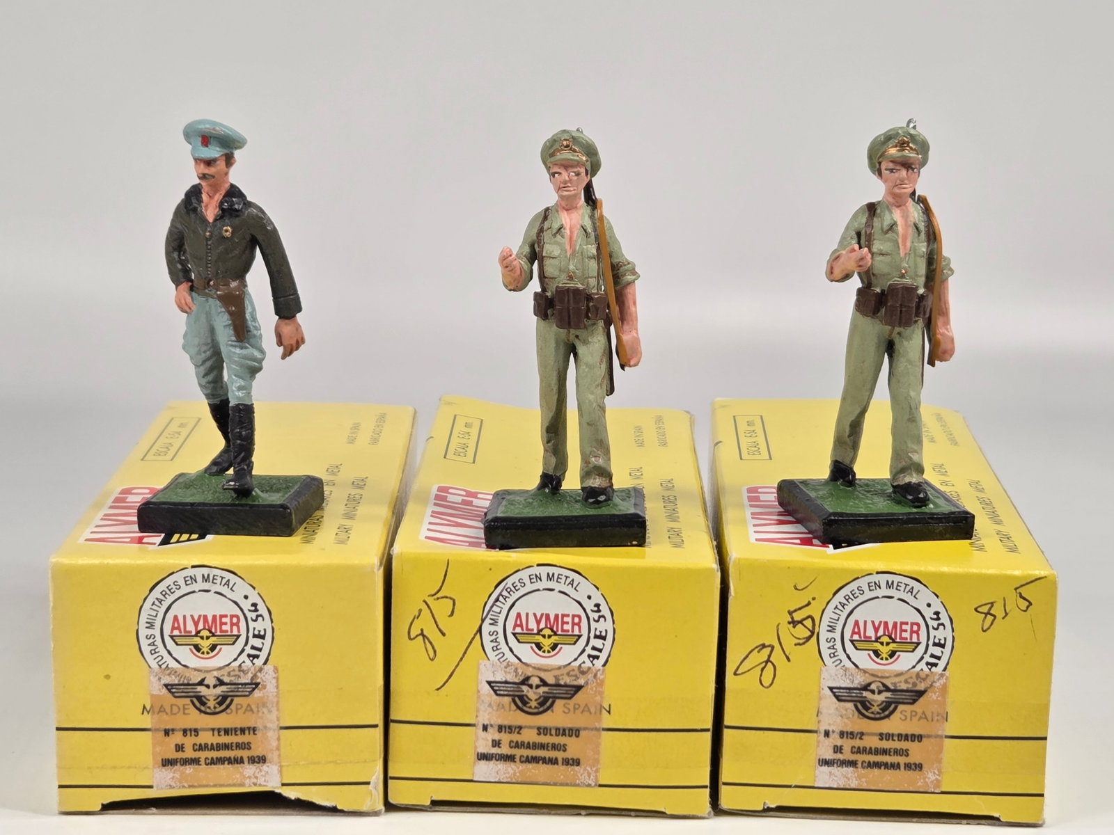 3) ALYMER CARABINIERS W/ BOX: ALL REMAIN IN VERY GOOD CONDITION WITH BOX.