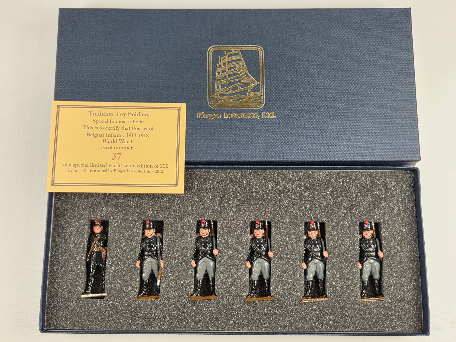 TRADITION SET NO. XXX BELGIAN INFANTRY WWI: SET REMAINS IN EXCELLENT CONDITION WITH BOX.