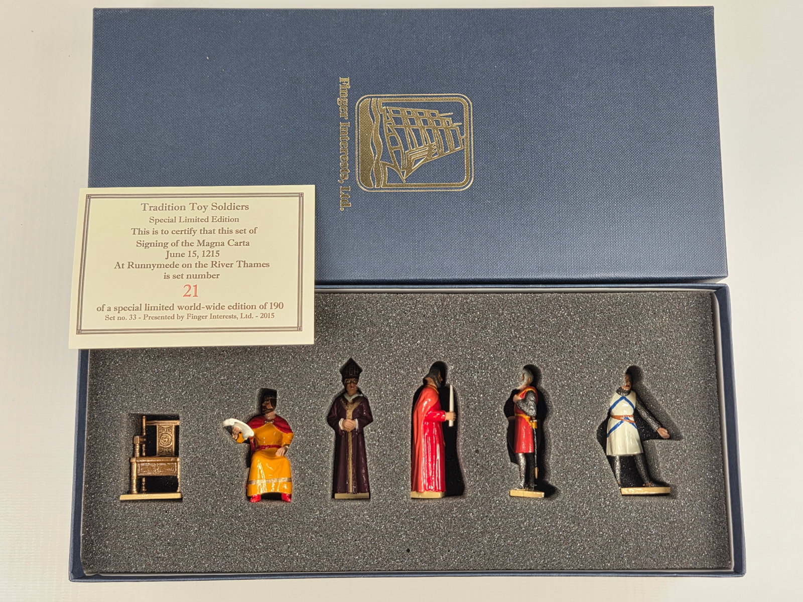 TRADITION SET NO. XXXIII SIGNING OF MAGNA CARTA: SET REMAINS IN EXCELLENT CONDITION WITH BOX.