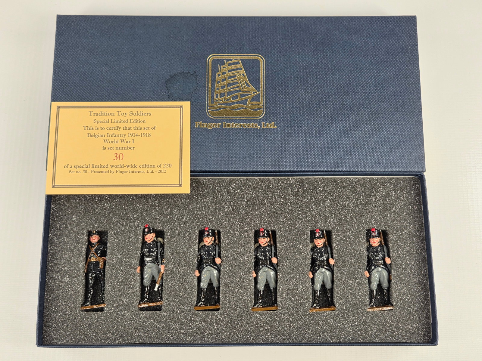 TRADITION SET NO. XXX BELGIAN INFANTRY WWI: SET REMAINS IN EXCELLENT CONDITION WITH BOX.