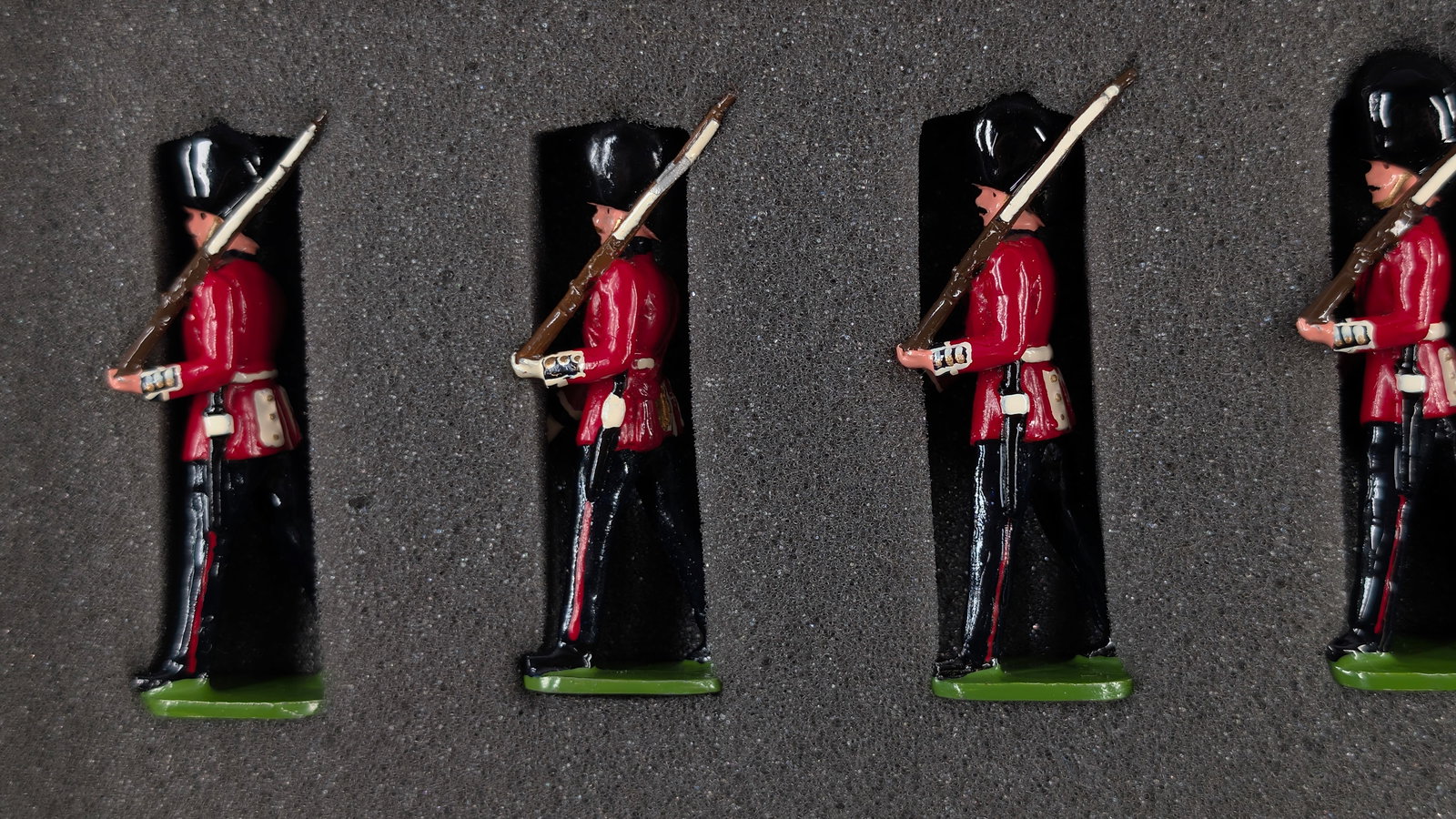 DUCAL MODELS NO. 97B WELSH GUARDS MARCHING - 2