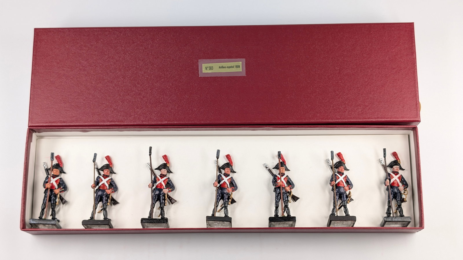 ALYMER NO. 303 SPANISH ARTILLERY SET: SET REMAINS IN GOOD CONDITION WITH CUSTOM BOX.