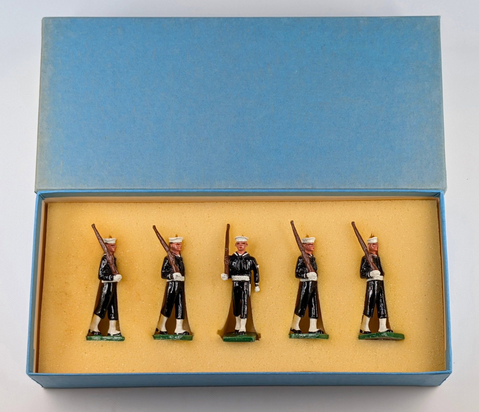 MARTIN RITCHIE NO. 130 U.S. NAVY SAILORS: SET REMAINS IN VERY GOOD CONDITION WITH BOX.