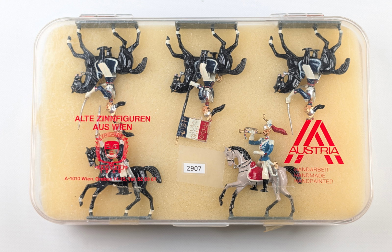 ALTE ZINNFIGUREN AUS WIEN W/ CASE (1 of 3)