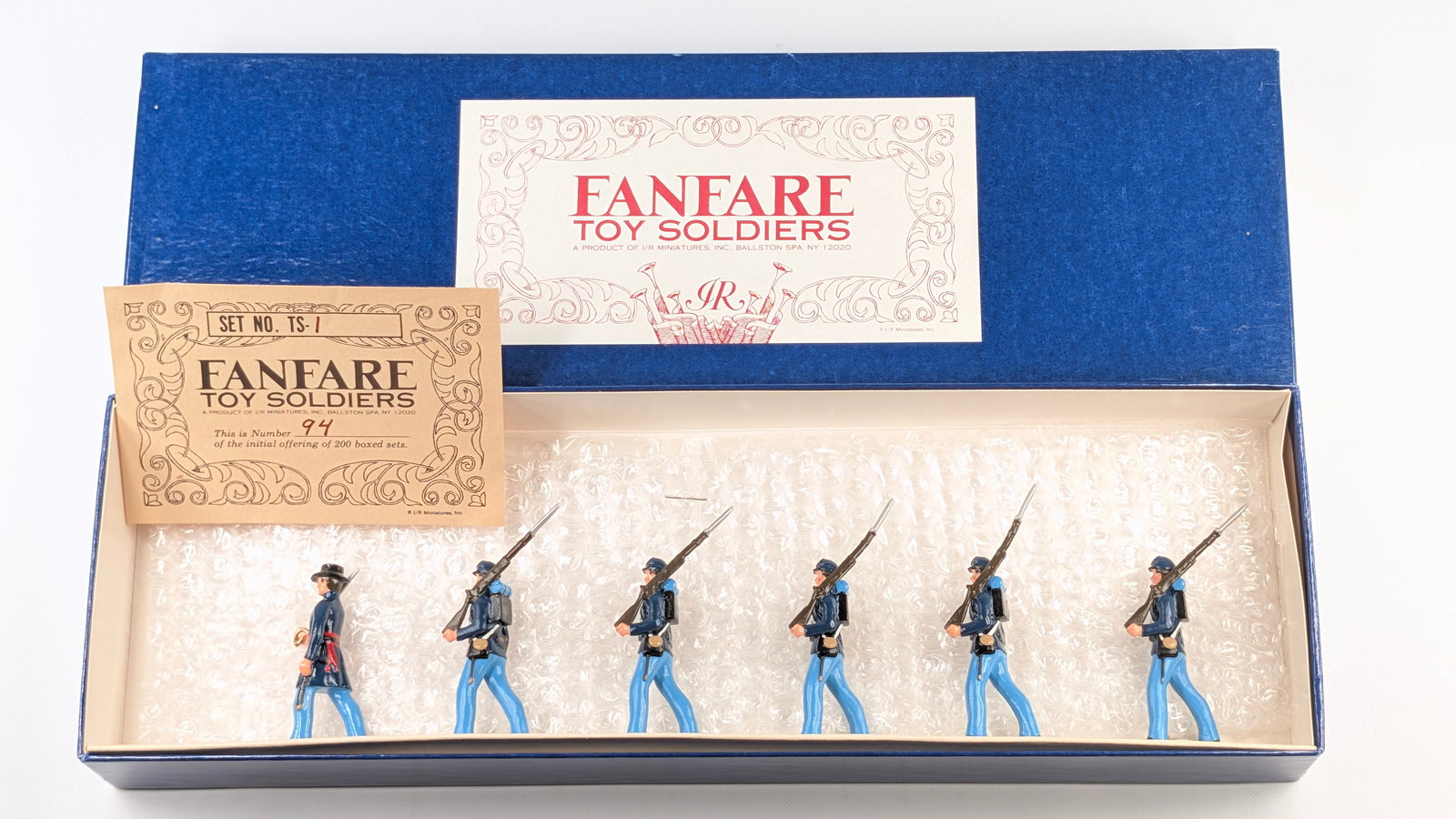 FANFARE TOY SOLDIERS TS-1 CIVIL WAR UNION INFANTRY MARCHING: SET REMAINS IN VERY GOOD CONDITION WITH BOX.