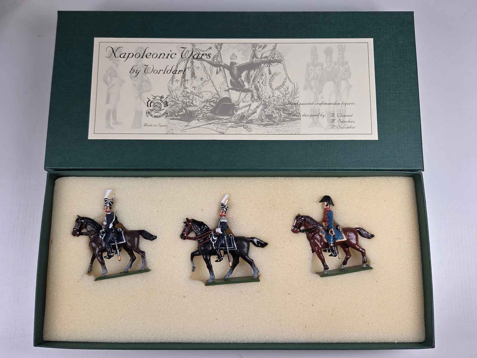 WORLD ART NAPOLEONIC WARS SOLDIER SET: SET REMAINS IN VERY GOOD CONDITION WITH BOX.