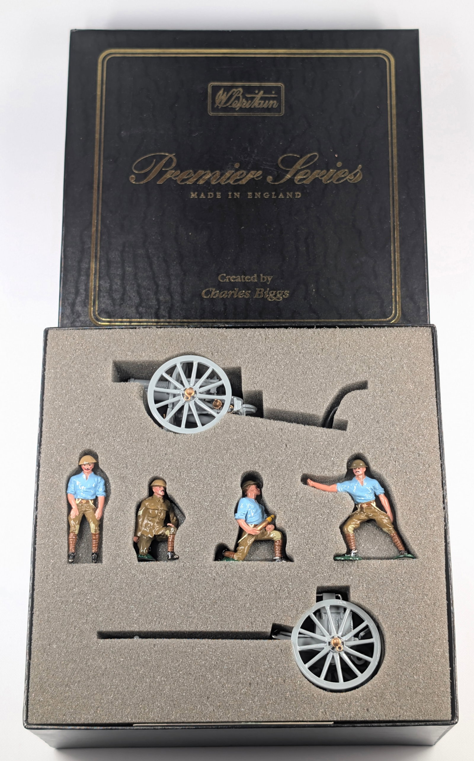 BRITAIN PREMIER SERIES 8919 13 PRD GUN & LIMBER: SET REMAINS IN EXCELLENT CONDITION WITH BOX.