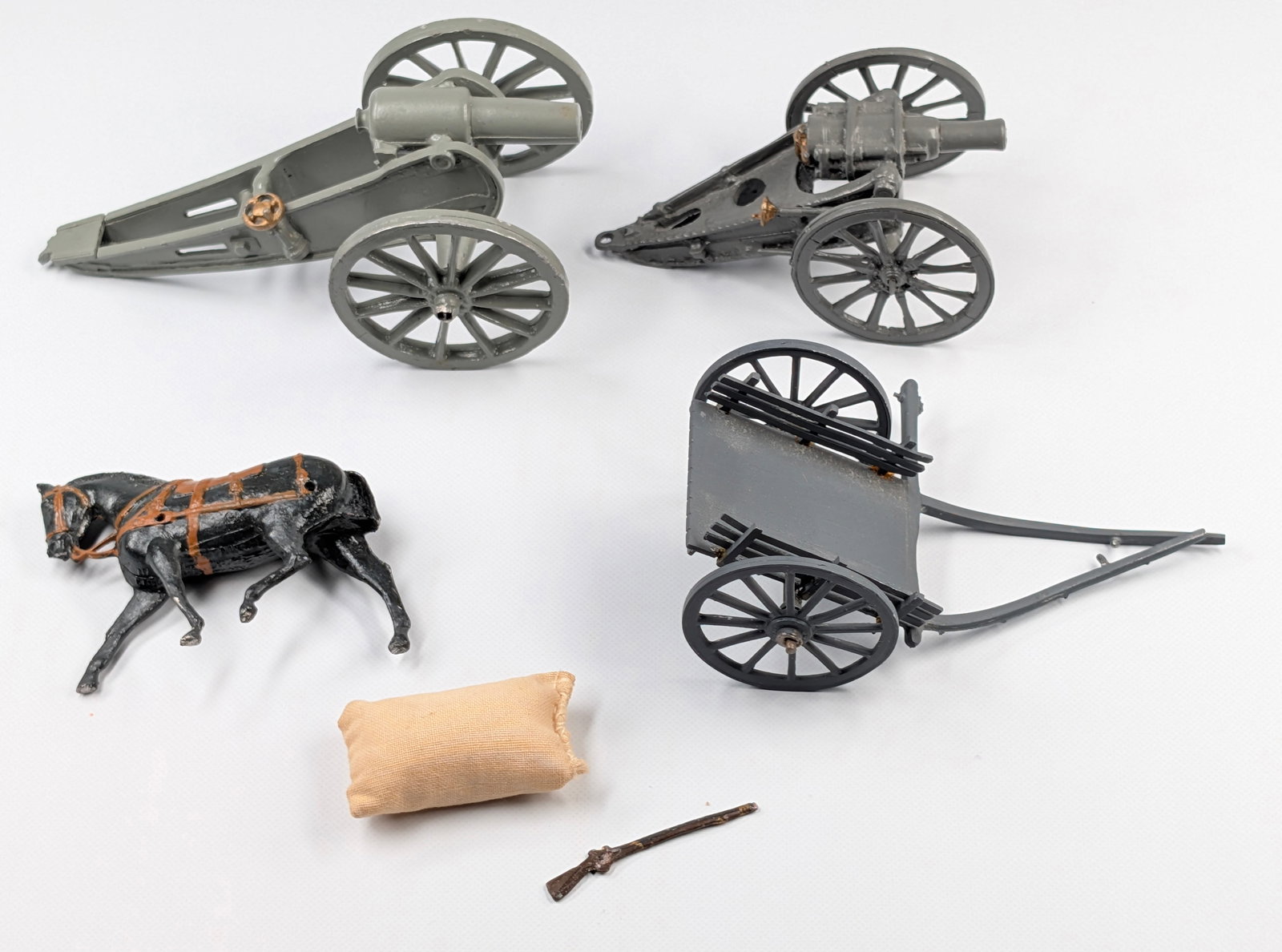 VARIOUS LEAD CANNONS, WAGON, HORSE, RIFLE (1 of 6)