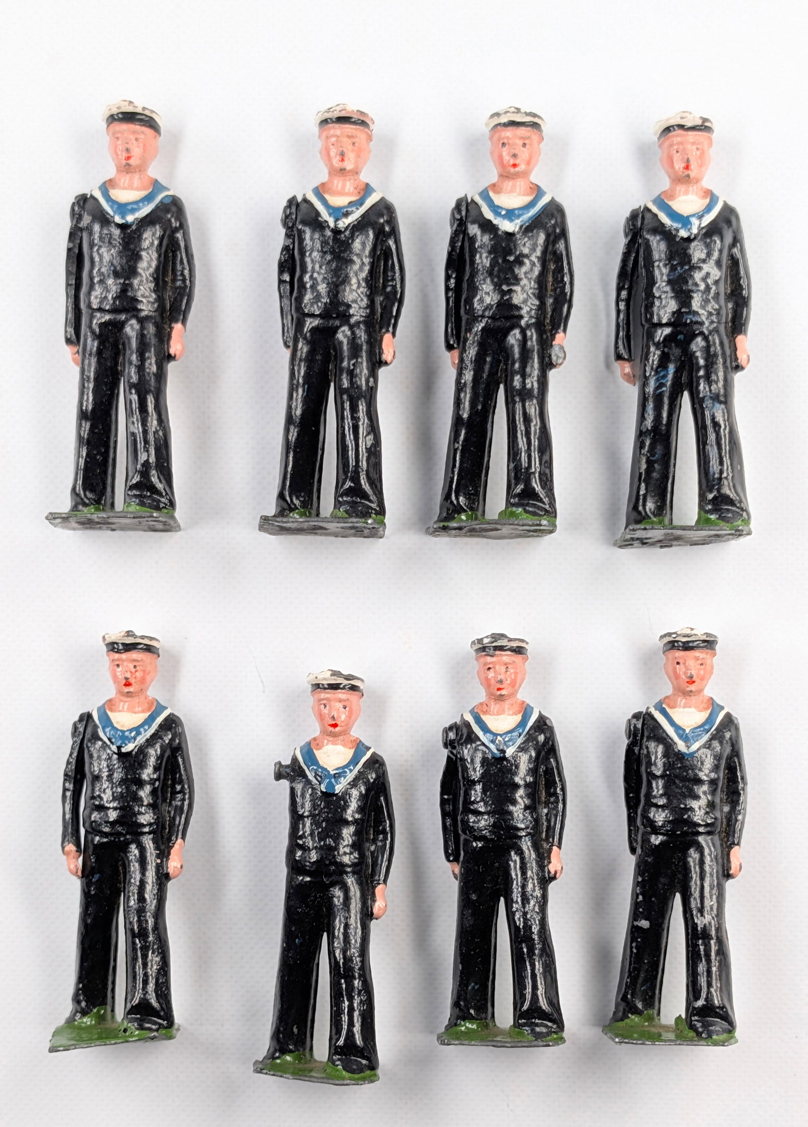 SET OF 8 VINTAGE BRITAINS NAVY SAILORS: ALL REMAIN IN GOOD CONDITION, SHOWING SOME TYPICAL WEAR. ONE WITH A MISSING ARM.
