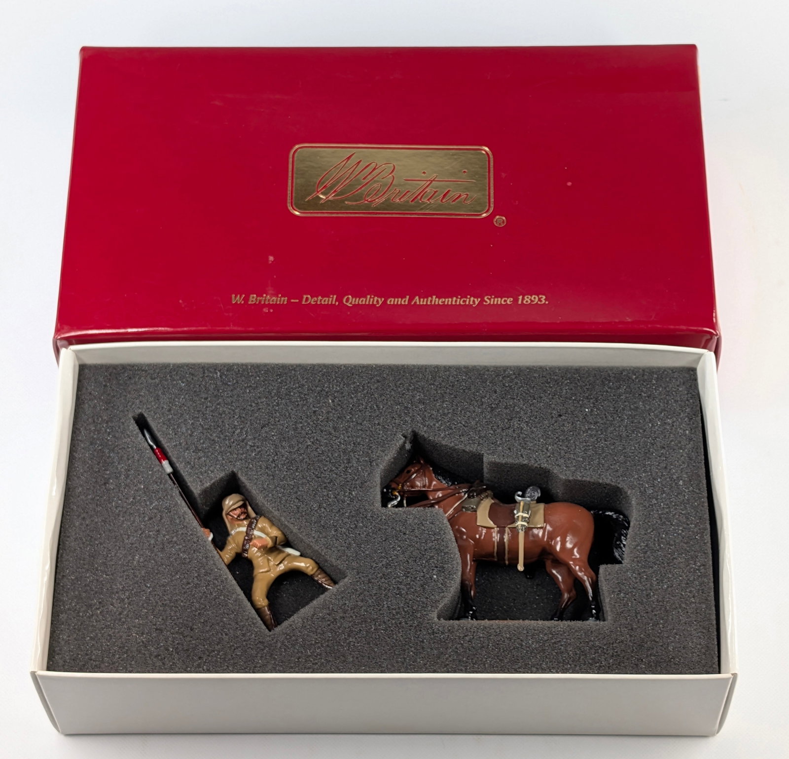 BRITAIN 44012 REDCOATS 21ST LANCERS TROOPER MOUNTED: REMAINS IN EXCELLENT CONDITION.