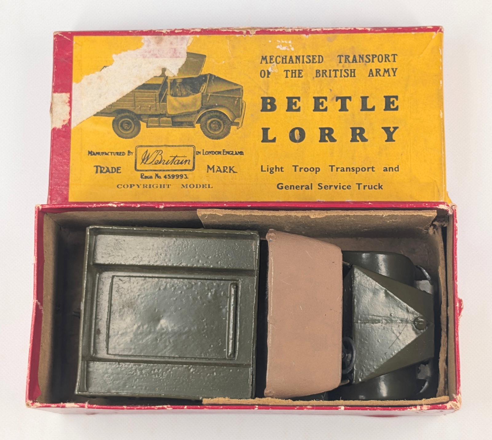 VINTAGE BRITAIN NO. 1877 BEETLE LORRY W/ BOX (1 of 7)