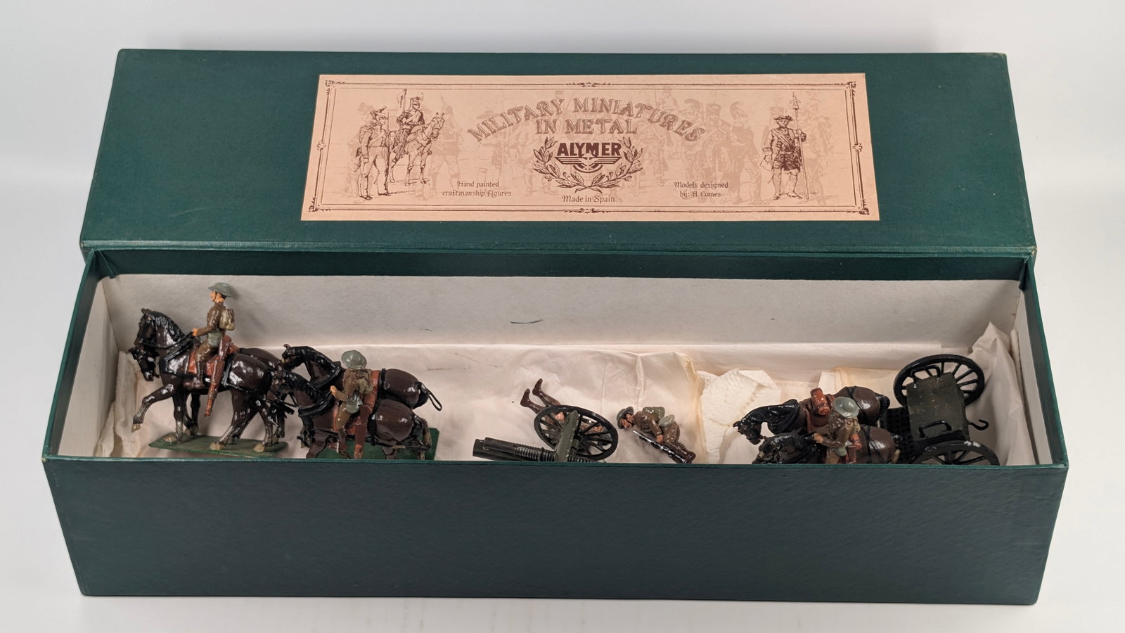 ALYMER BRITISH HORSE DRAWN ARTILLERY SET: SET REMAINS IN GOOD CONDITION, SHOWING SOME TYPICAL WEAR.