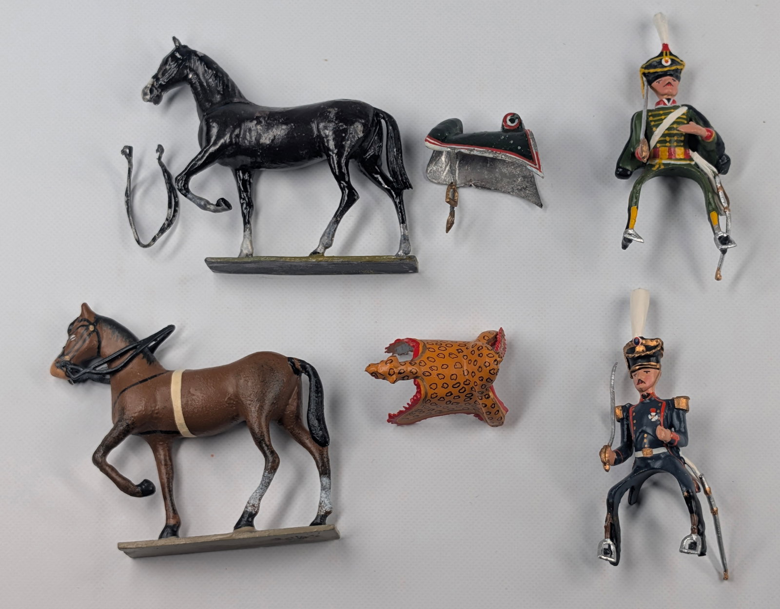 2) HAND PAINTED LEAD MOUNTED OFFICERS: BOTH REMAIN IN GOOD CONDITION, SHOWING SOME PAINT WEAR.