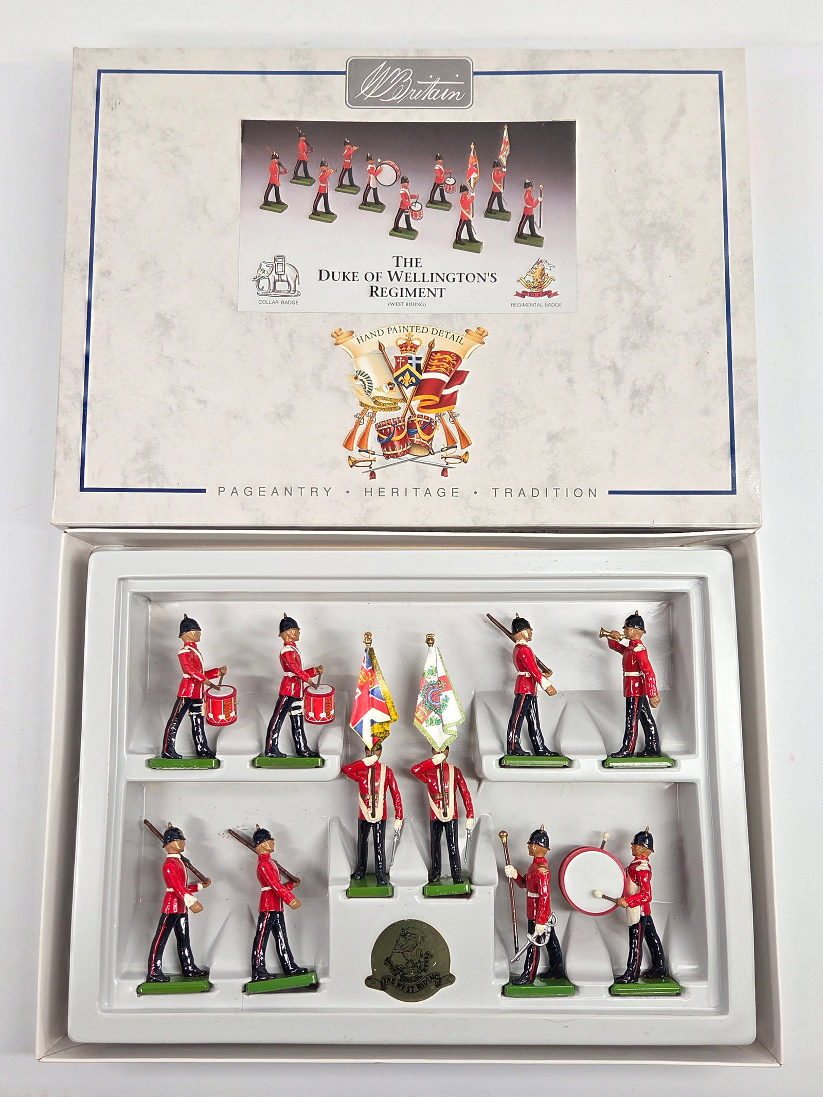 BRITAIN THE DUKE OF WELLINGTON'S REGIMENT: REMAINS IN VERY GOOD CONDITION WITH BOX.