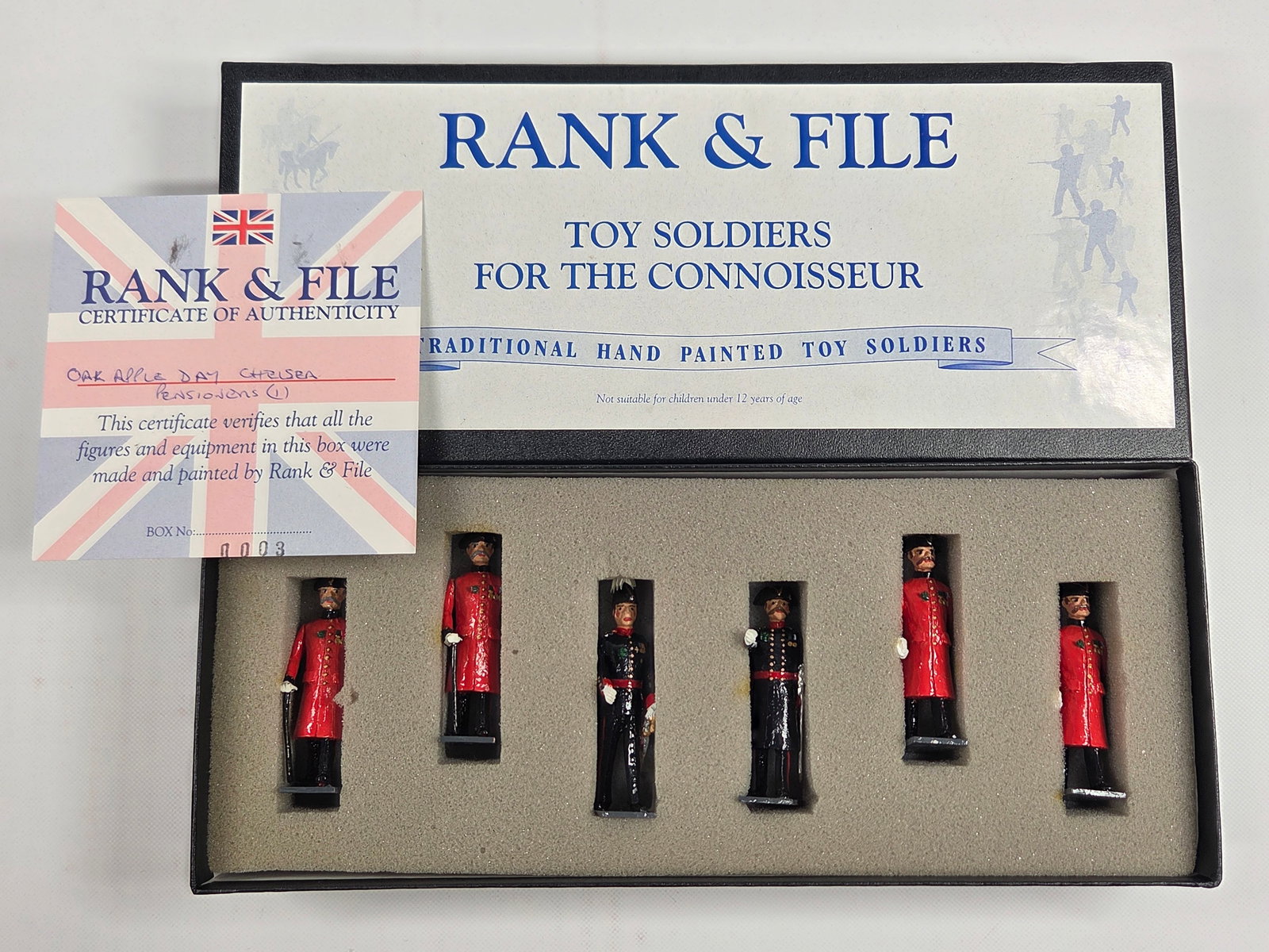 RANK & FILE OAK APPLE DAY CHELSEA PENSIONERS: SET REMAINS IN EXCELLENT CONDITION WITH BOX.