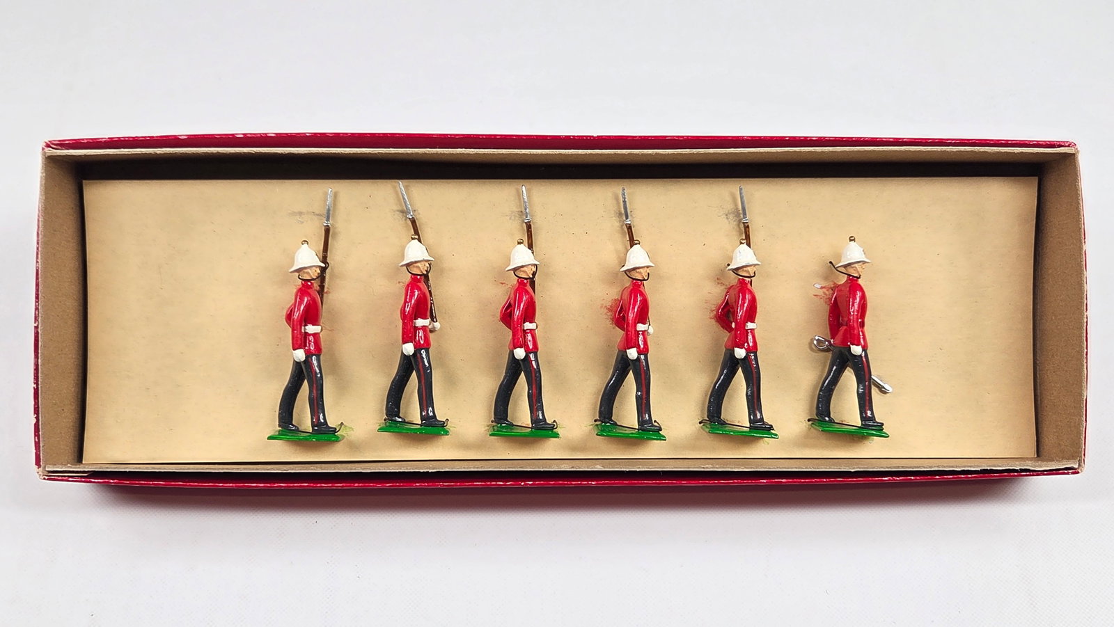 BRITANNIA LIMITED ROYAL MARINES W/ BOX: SET REMAINS IN VERY GOOD CONDITION WITH BOX.