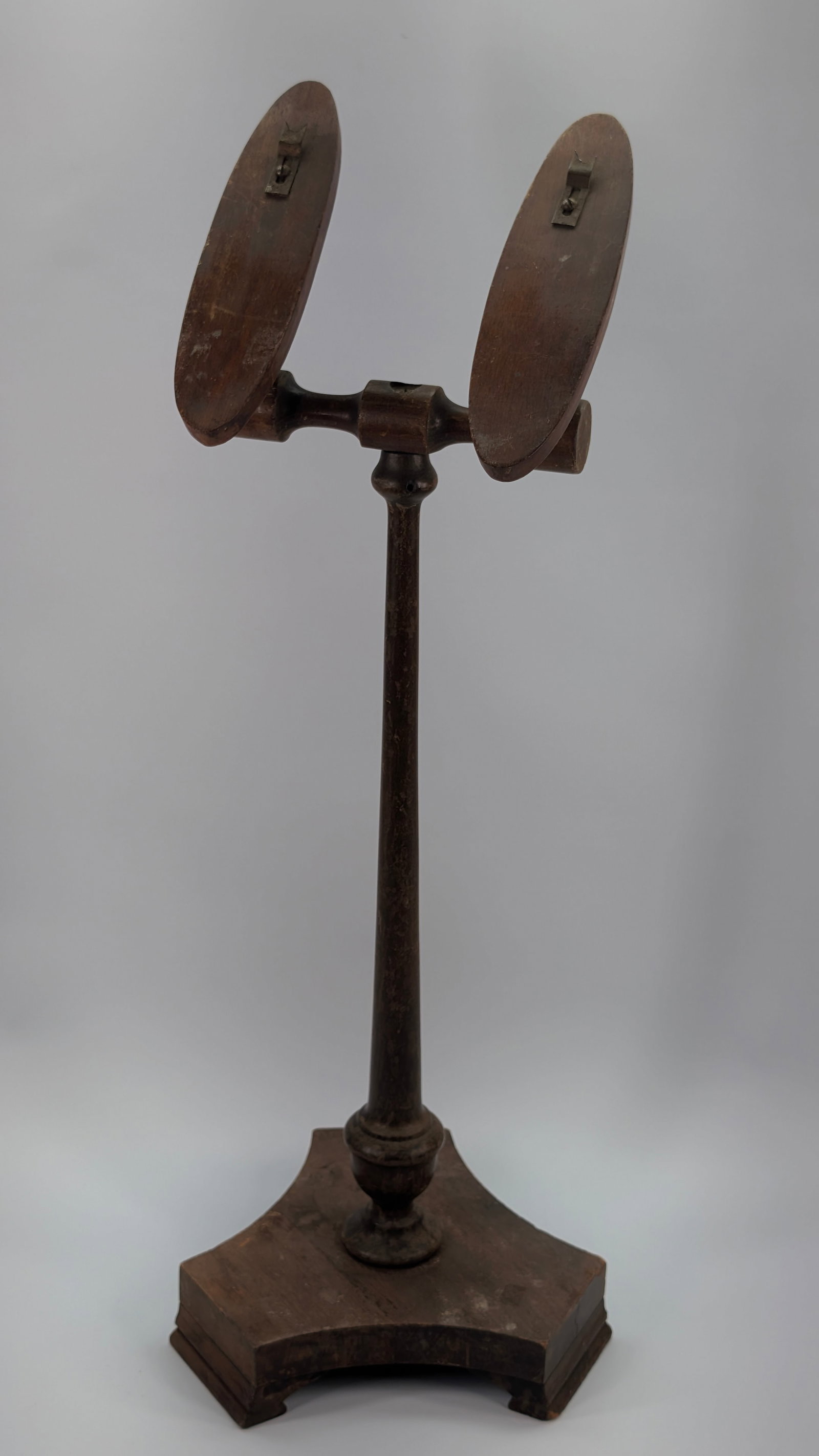 ANTIQUE WOOD COUNTRY STORE SHOE DISPLAY STAND (1 of 4)