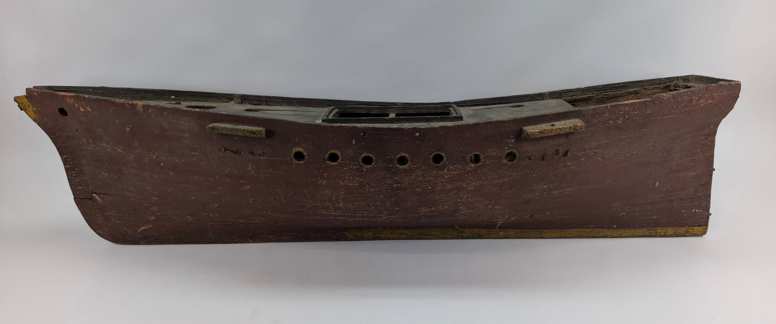 ANTIQUE WOOD PAINTED SHIP HAUL BOAT MODEL (1 of 8)