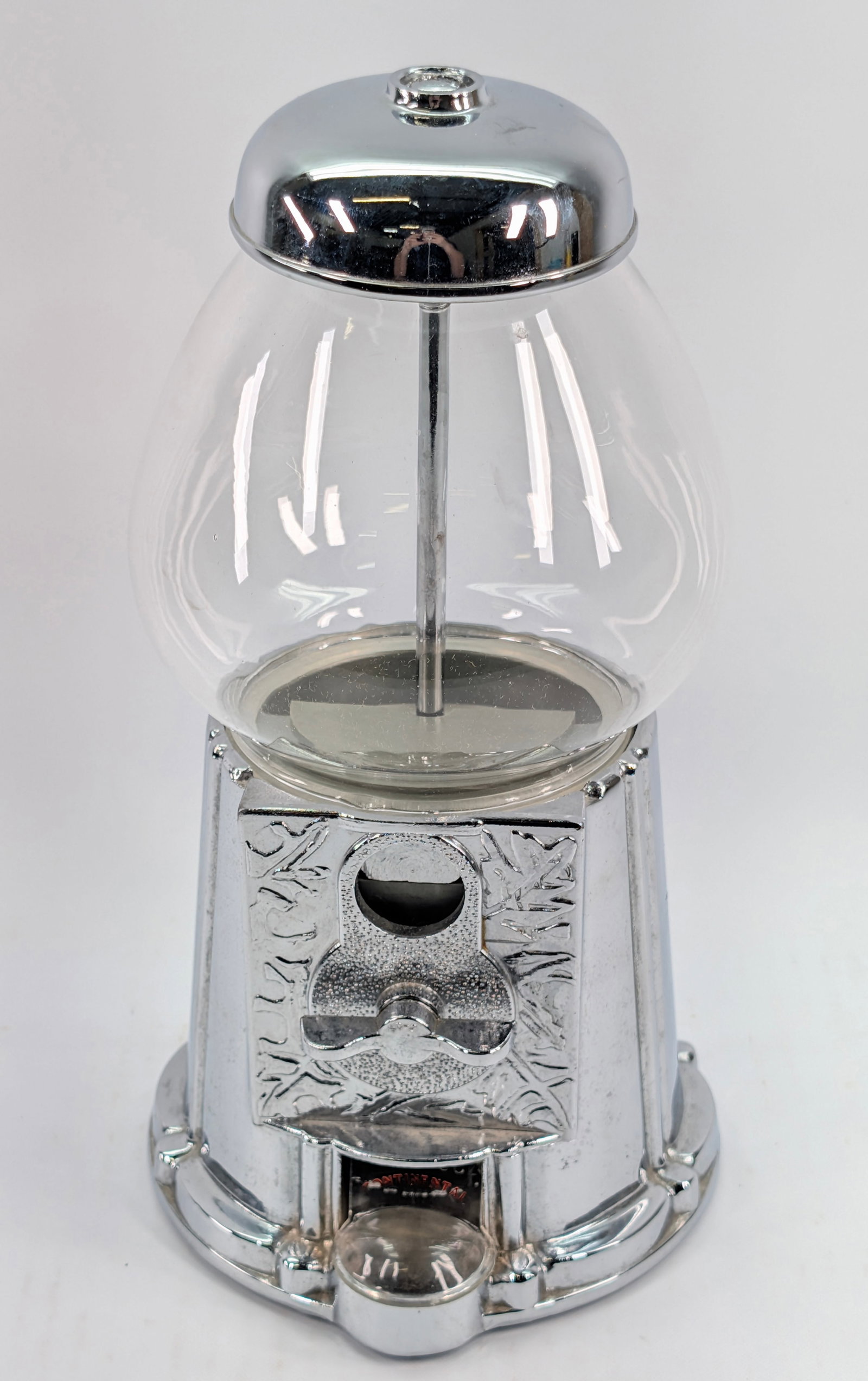CHROME CONTINENTAL GUMBALL VENDING MACHINE: REMAINS IN VERY GOOD CLEAN CONDITION.
