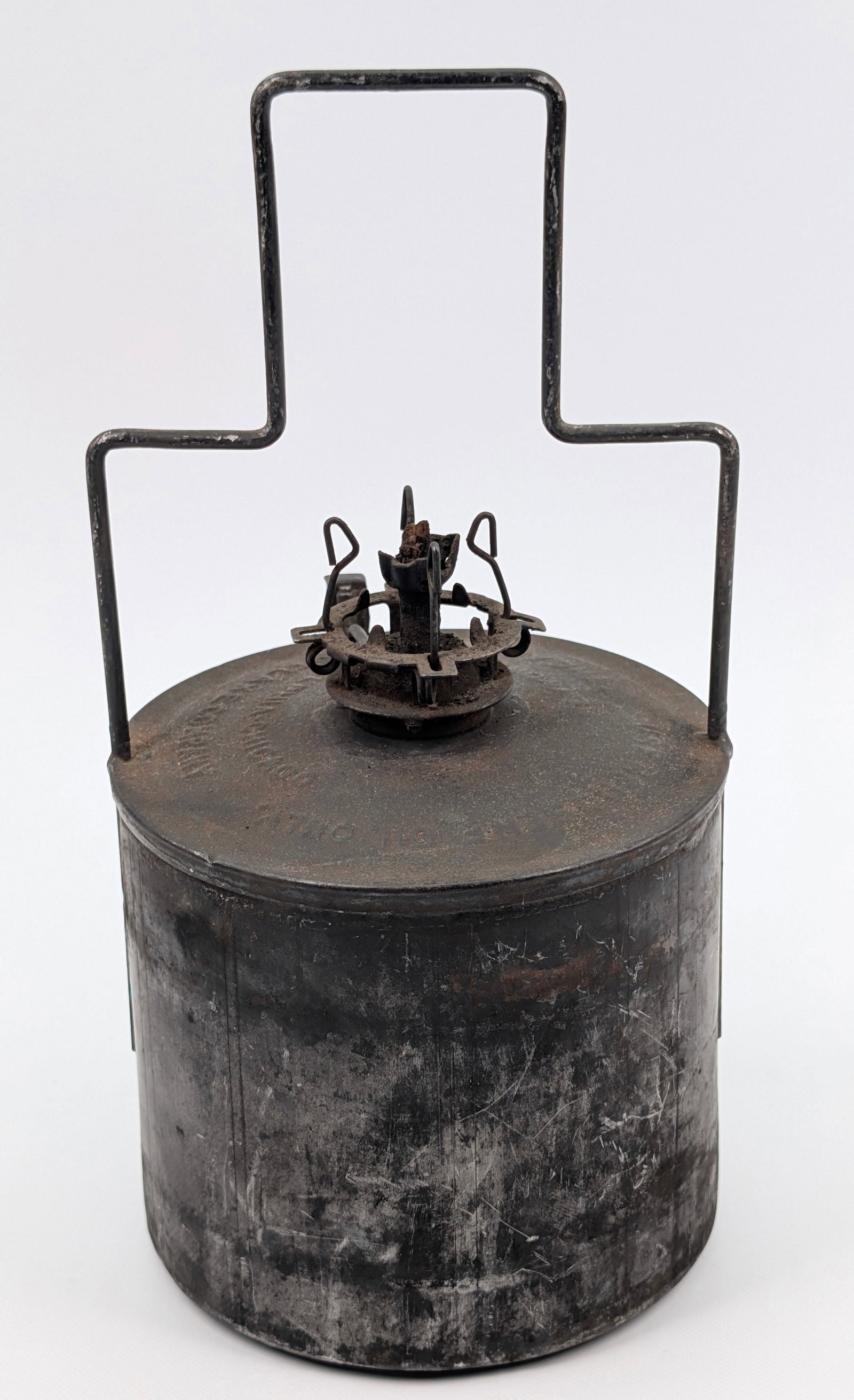 ADAMS & WESTLAKE RAILROAD SWITCH LANTERN LAMP: REMAINS IN FAIR CONDITION, SHOWING USAGE WEAR THROUGHOUT.