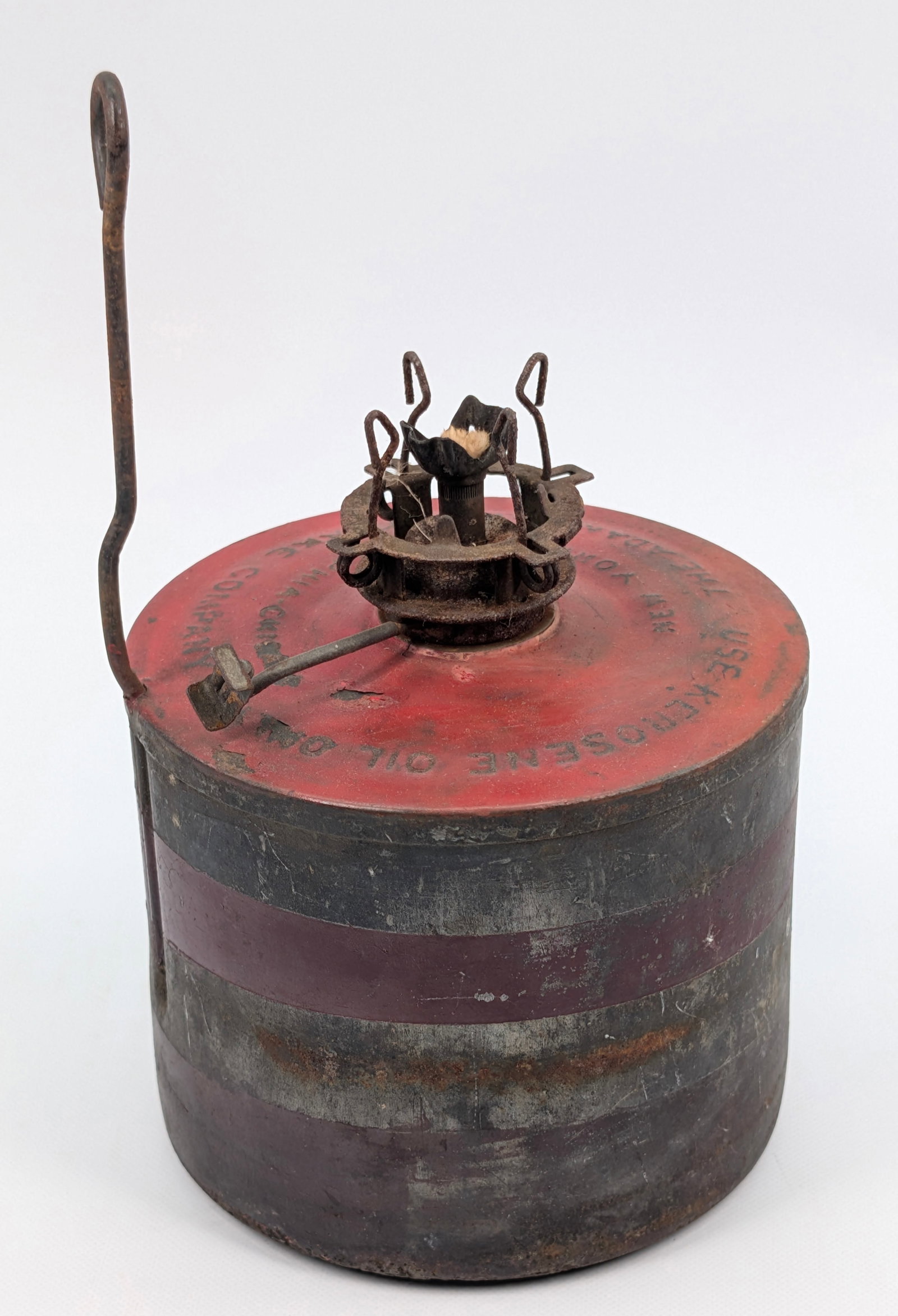 ADAMS & WESTLAKE RAILROAD SWITCH LANTERN LAMP: REMAINS IN FAIR CONDITION, SHOWING WEAR THROUGHOUT.