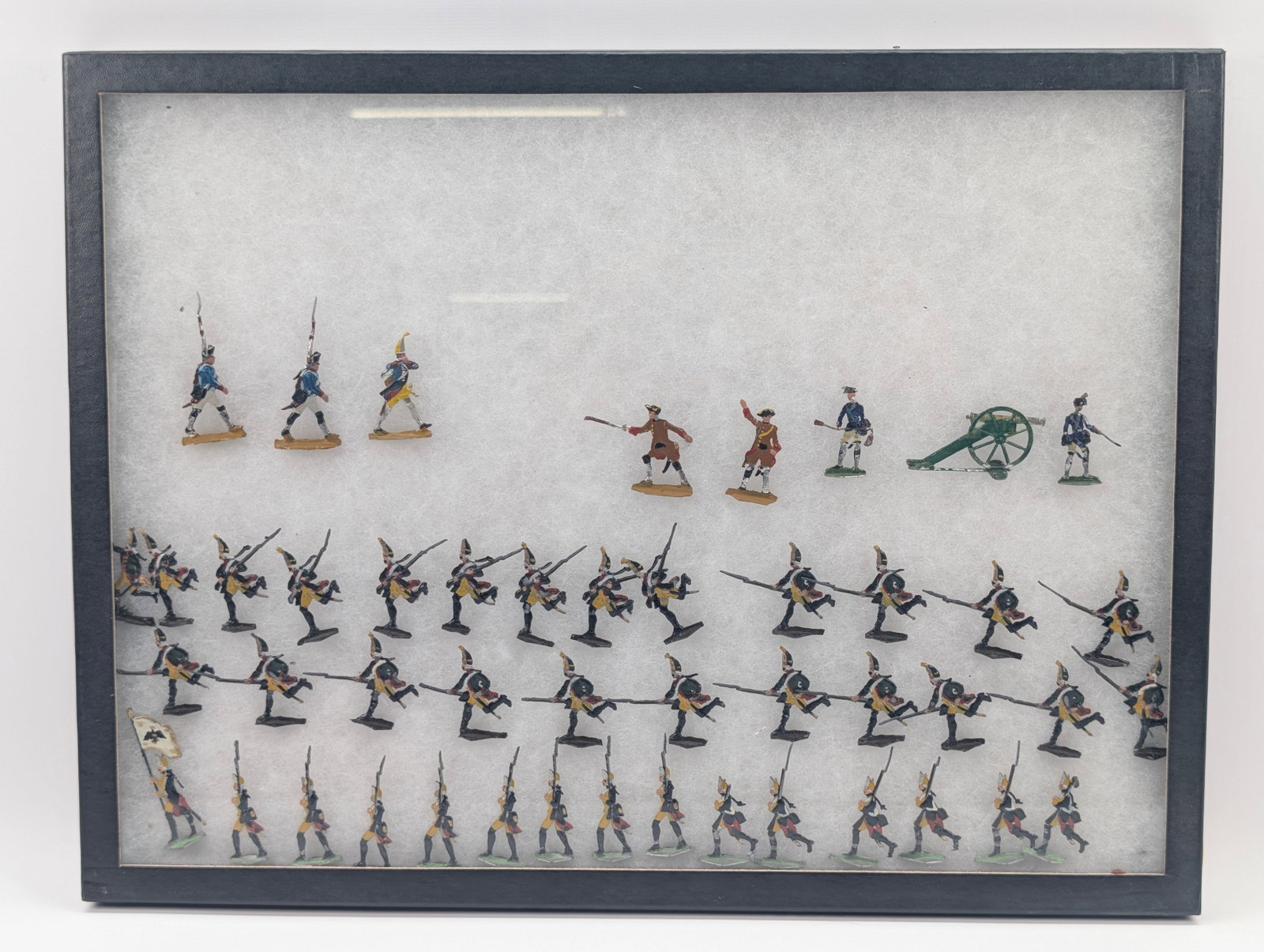 ASSORTED LOT OF GERMAN FLAT LEAD FIGURES W/ RIKER MOUNT (1 of 7)