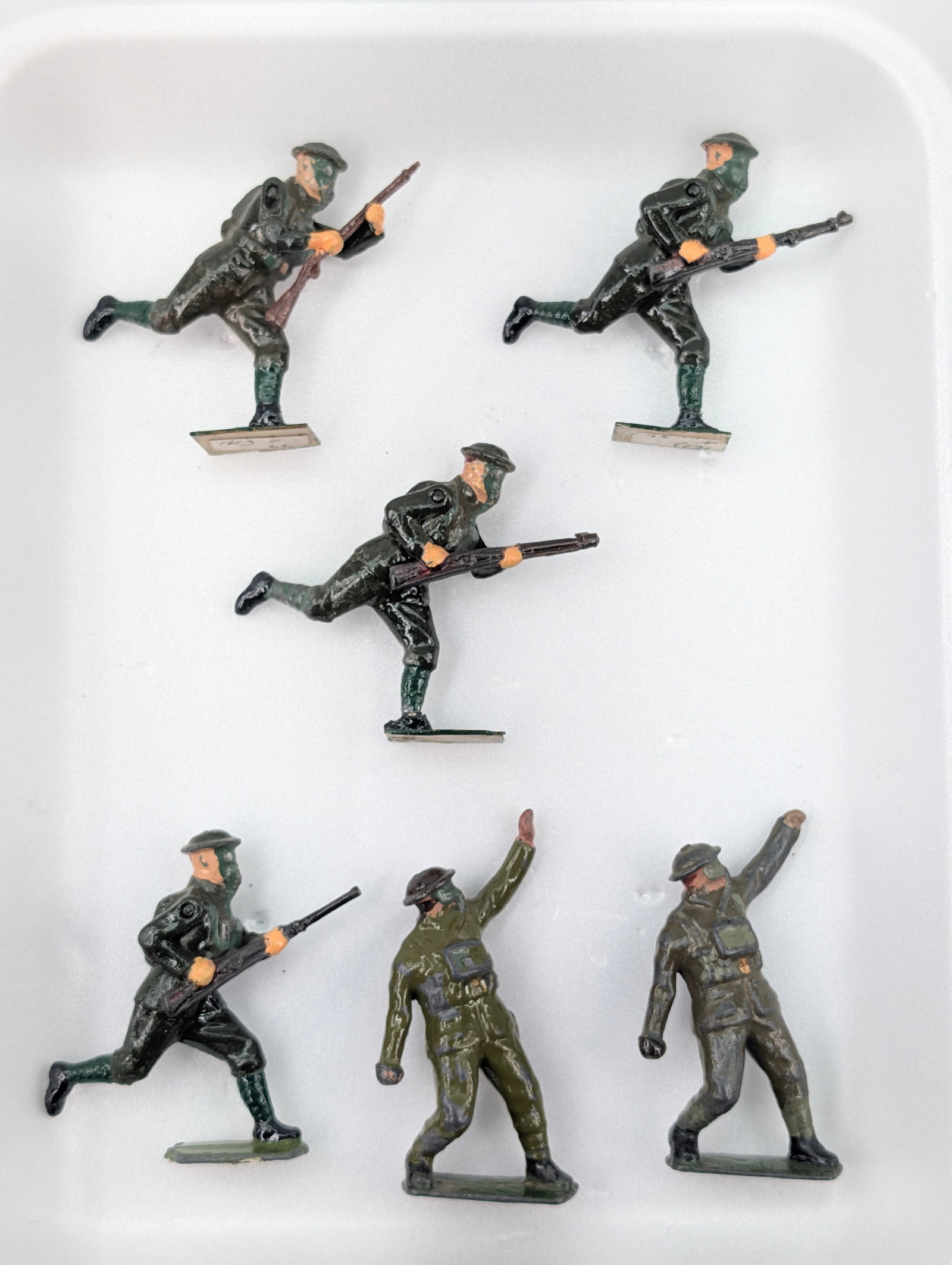 ASSORTED LOT OF VARIOUS LEAD SOLDIERS (1 of 5)