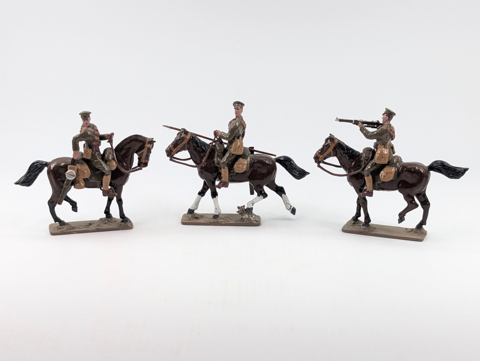 3) HAND PAINTED LEAD MOUNTED SOLDIERS (1 of 5)