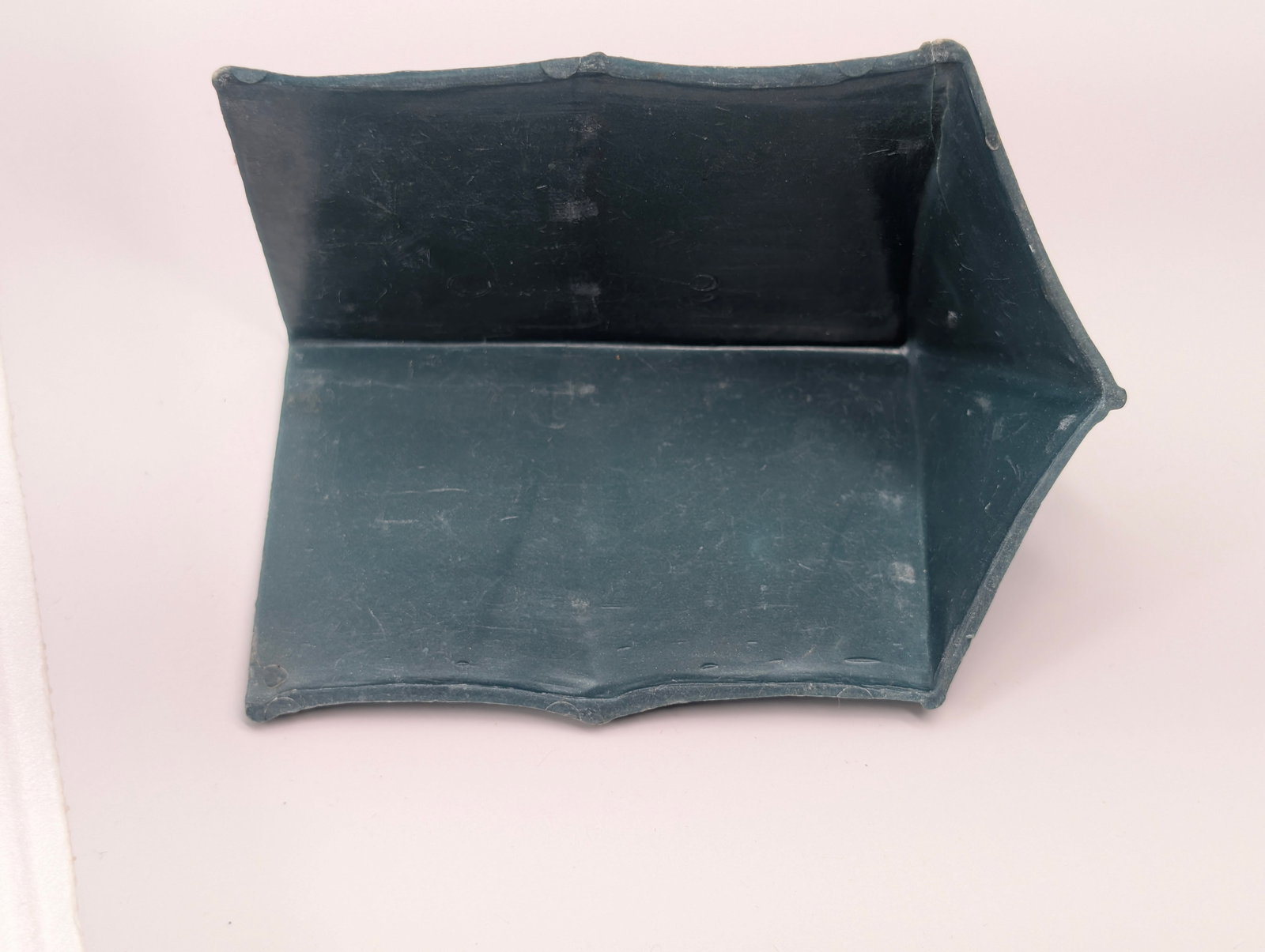 VARIOUS PLASTIC PLAYSET TENTS - 8