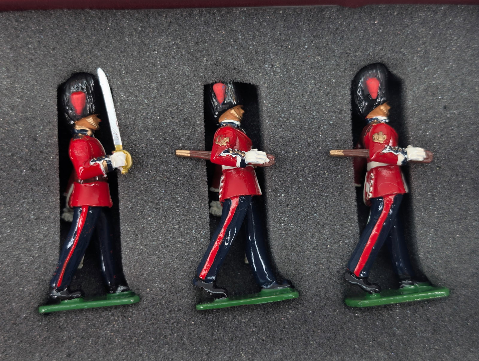 BRITAIN COLDSTREAM GUARDS 1960 - 3