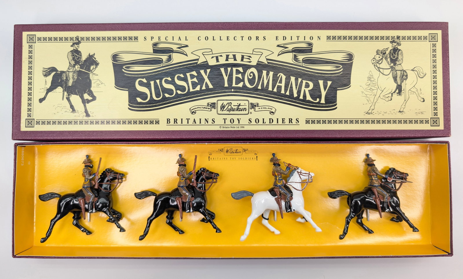 BRITAIN 8893 THE SUSSEX YEOMANRY: SET REMAINS IN EXCELLENT CONDITION WITH BOX.