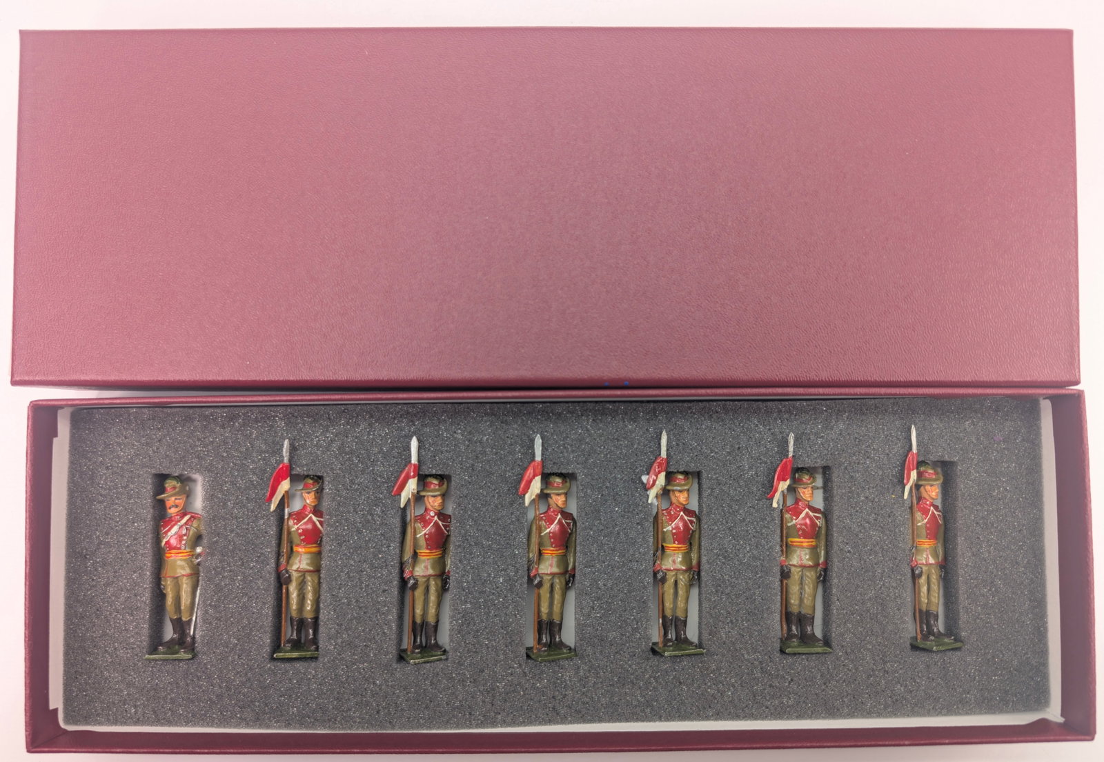 UNMARKED SET OF 7 SOUTH AUSTRALIAN LANCERS (1 of 6)